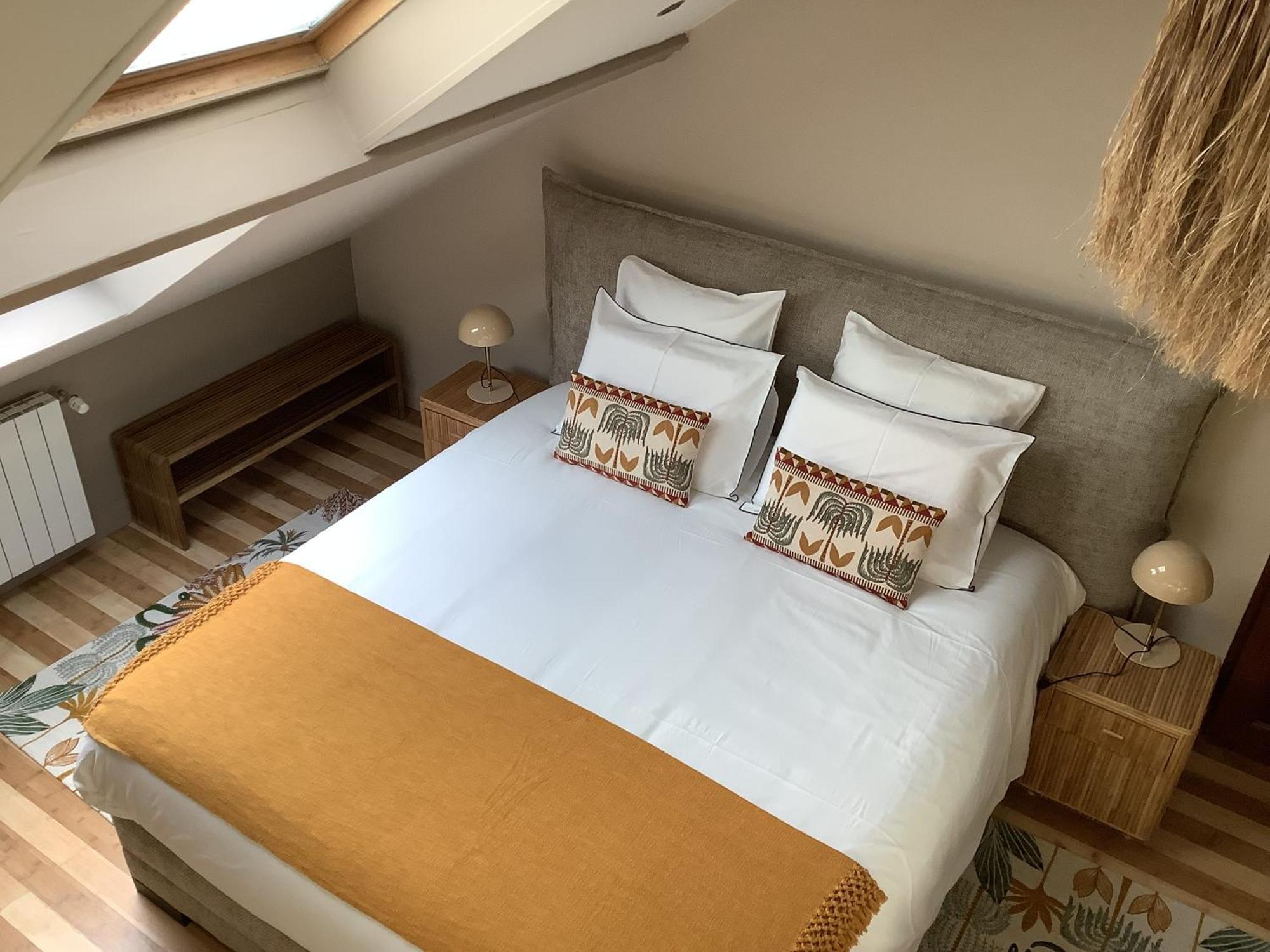 Manoir De La Croix-Sonnet Bed & Breakfast ทรูวิลล์-ซูร์-แมร์ ภายนอก รูปภาพ